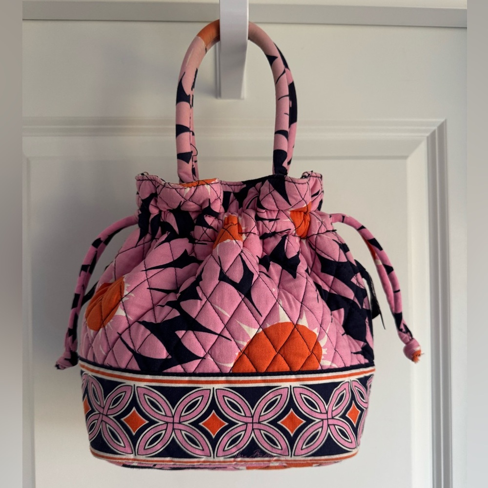 Vera Bradley Quilted Drawstring Tote Bag Floral Print Handbag Preppy Pink Navy - Picture 9 of 9